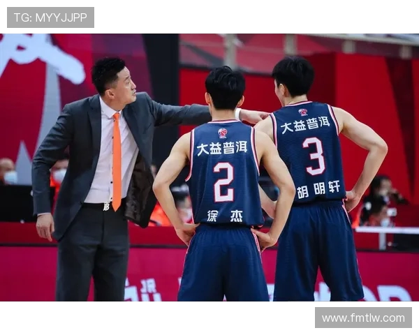 福建男篮明日迎战广厦男篮 聚焦赛事前瞻与精彩海报展示